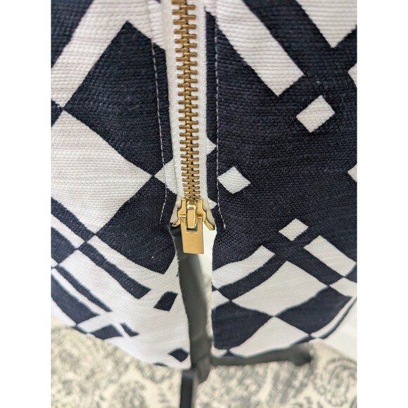 TALBOTS Skirt Womens 12P Black & White Career Art To Wear Gold Zip Corp Abstract - Picture 4 of 11